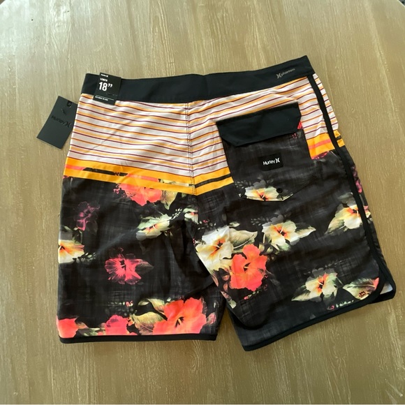 NWT Hurley Men’s Phantom 18” Boardshorts - Black - Picture 4 of 5